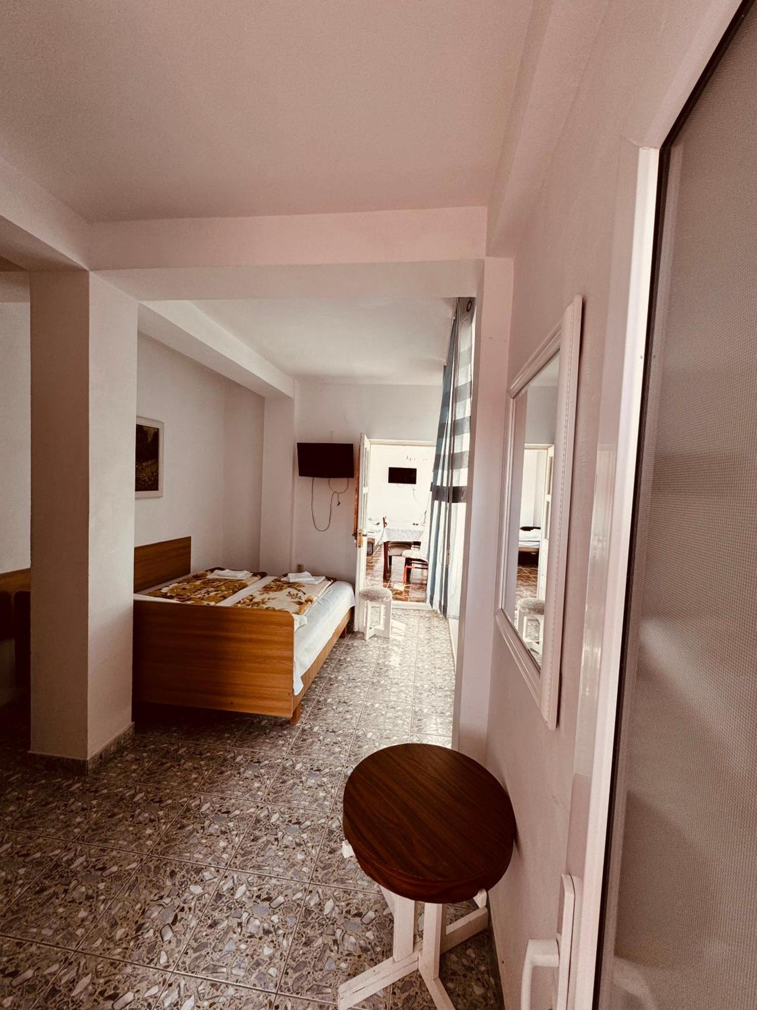 Vila Romeo Două Mai Dış mekan fotoğraf